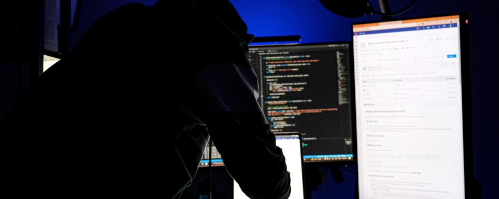 Rapporten pekar på behovet av ökade investeringar i säkerhetslösningar anpassade för AI. Foto: boitumelo/unsplash