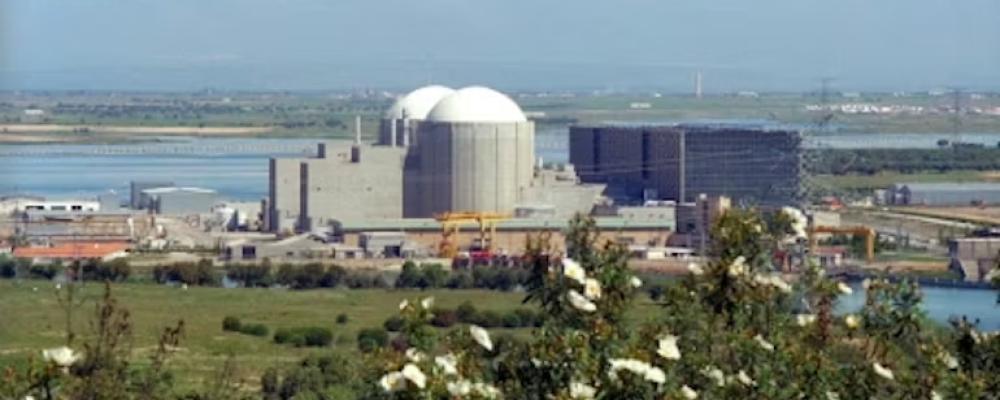 Almaraz är Spaniens största kärnkraftverk. Reaktorerna är planerade att stängas 2027 och 2028, men kan nu få förlängd drift. Foto: CSN