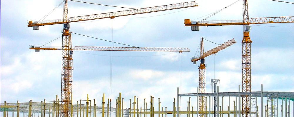 Enligt Byggföretagen uppgick byggsektorns samlade kostnader för olika utredningar till cirka 2,5 miljarder kronor mellan 2020 och 2023. Foto: Symbolbild. Creative Commons Lic. Kredit: Aszak