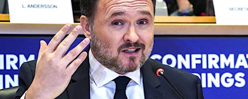 "Mitt stöd för vätgas är orubbligt – men EU kommer inte att ompröva sin definition av grön vätgas inom den närmaste tiden", säger energikommissionären Dan Jørgensen. Samtidigt som branschorganisationen Hydrogen Europe har uppmanat till en snabb översyn, har Dan Jørgensen bekräftat att inga beslut kommer att fattas före juli 2028. Foto: Europeiska Kommissionen.