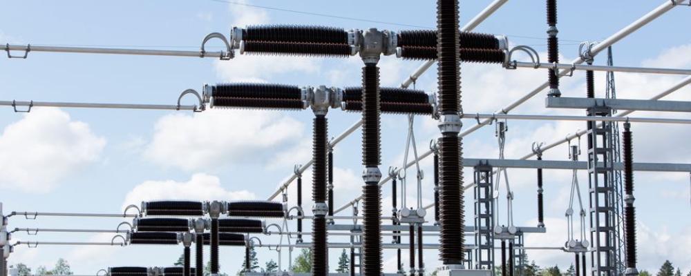 Nyligen färdigställdes landbaserad elförbindelsen mellan Finland och  Sverige, Aurora Line 1, som beviljades cirka 130 miljoner euro i EU-stöd. Den erfarenheten lyfts nu fram som ett argument för att PCI-statusen kan få konkret ekonomisk betydelse även för nya projekt. Foto: Fingrid Oyj