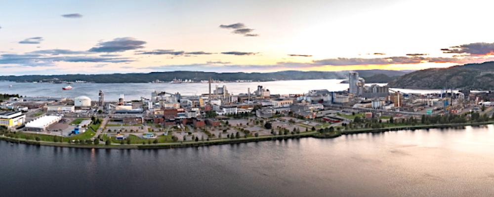 Herøya industripark, där omkring 80 företag, inklusive NEL, är verksamma. Foto: ©Herøya Industripark