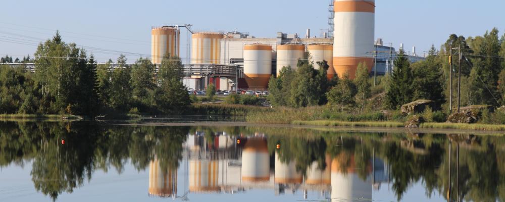 LO:s förslag är ett hårt slag mot svensk konkurrenskraft, menar Teknikföretagen.