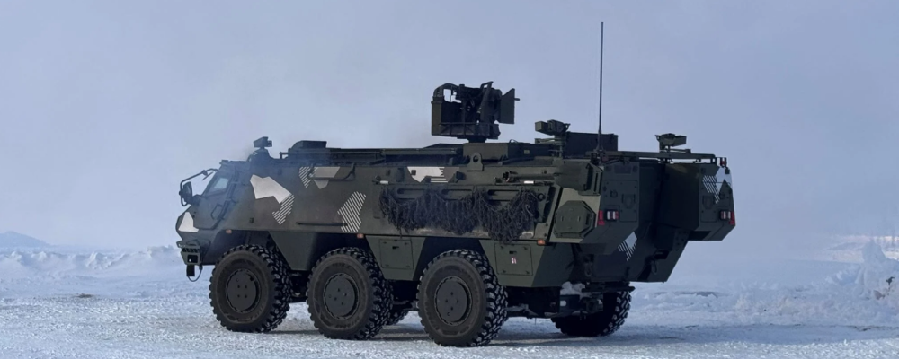 Trupptransportpansarterrängbil 300B med vapenstation 02 under Arctic Event i Rovaniemi i vintras. Foto: Anders Mattsson, FMV