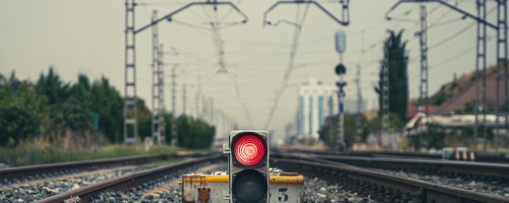 Järnvägssignal Foto: dayso /unsplash