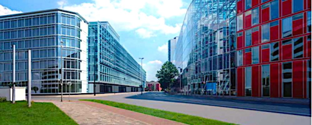 Unipers huvudkontor ligger i Düsseldorf i Tyskland. Det är beläget i stadens Media Harbour. Foto: Uniper