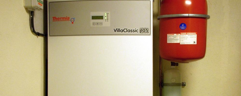 Värmepump, Thermia Villa Classic 105. Symbolbild. Foto: Wikipedia Commons Lic, Foto: Holger Ellgaard