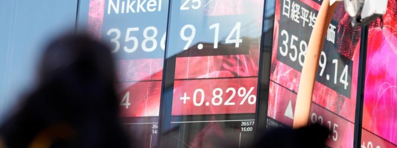 Eugene Hoshiko/AP/TT: Flera av Asiens ledande börser har helgstängt på grund av det kinesiska nyåret. Arkivbild.