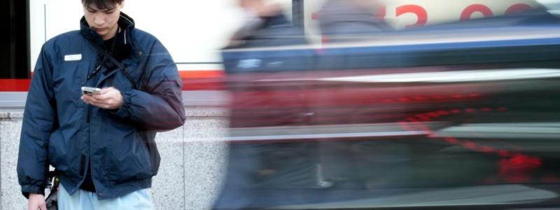 Eugene Hoshiko/AP/TT: Utvecklingen gick åt olika håll på Asiens ledande börser under tisdagens inledande handel. Bild från i måndags.