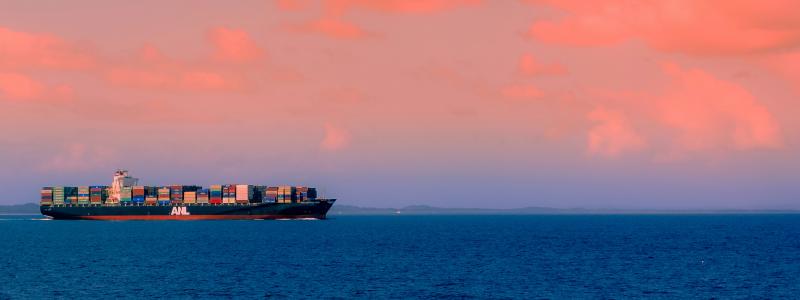 Lastfartyg nära Moreton Island, Queensland, Australien Foto: Anastasios Antoniadis/Unsplash