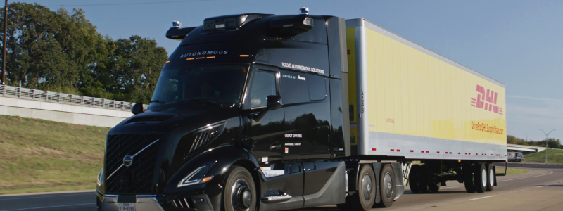 Med 24/7-kapacitet kan autonoma transporter påskynda leveranstider och optimera leveranskedjor, vilket främjar ett mer motståndskraftigt transportnätverk. Foto: Volvo