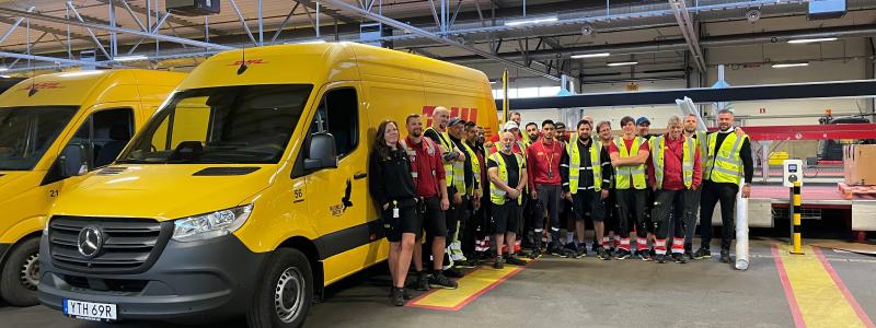 Falkenklevs team vid leveransen. Foto: Hedin Mobility