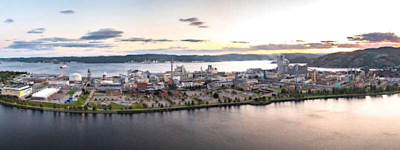 Herøya industripark, där omkring 80 företag, inklusive NEL, är verksamma. Foto: ©Herøya Industripark