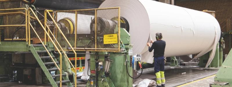 Papperstillverkning i Hyltebruk. Foto: Hylte Paper