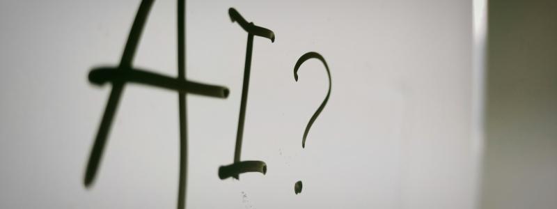 Nästan alla i undersökningen uppger att AI kommer att styra deras val av cybersäkerhetstjänster det närmaste året.  Foto: Nahrizul Kadri/Unsplash