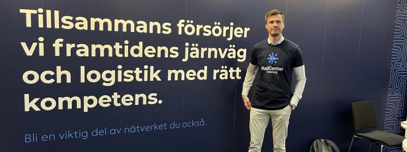 Projektledaren Dino Keljalic representerade RailCenter på järnvägsmässan Train & Rail och berättade om kommande utbildningssatsningar.