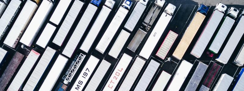 Handelskriget skapar problem för Scania. Foto: nigel tadyanehondo/unsplash