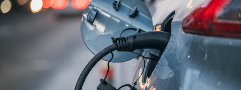 Smart AI-laddning kan förlänga elbilars batteriliv med 23 procent – utan att öka laddtiden. Foto: Ivan Radic | CC BY 2 0