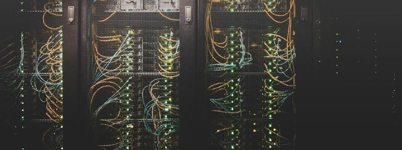 Fastighetsutvecklaren Panattoni vill etablera ett stort datacenter i Hässleholms kommun.  Foto: Taylor Vick / Unsplash