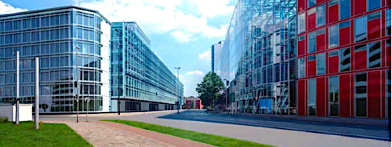 Unipers huvudkontor ligger i Düsseldorf i Tyskland. Det är beläget i stadens Media Harbour. Foto: Uniper