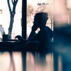 En ny rapport visar att cybersäkerhet och infrastrukturfel är de främsta omvärldshoten enligt nordiska företag. Foto: Hanna Wei/Unsplash
