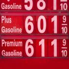 Bränsle och mat driver prisökningarna i USA. Bränslepriserna har stigit efter kriget i Mellanöstern med omkring 28 procent. Källa: Gas Prices, screendumb.