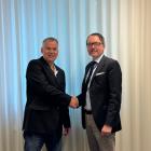 Från vänster Jiri T. Englén vd Implenia Sverige och SKBs vd Stefan Engdahl SKB. Pressbild: Svensk Kärnbränslehantering