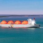 LNG-tankfartyg på väg. Foto: Creative Commons Lic. Pixabay-Kredit: Gaz_Chapp