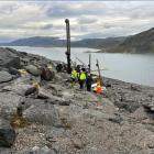 Borrning vid Tanbreez-projektet i Grönland där nya analyser visar höga halter av sällsynta jordartsmetaller. Foto: Critical Metals