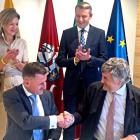 Avtalet, ett så kallat samförståndsavtal, undertecknades i Rom nyligen av Newcleos vd och grundare Stefano Buono och Linas Baužys, vd för statliga Ignalina NPP som ansvarar för avvecklingen av det tidigare kärnkraftverket i Ignalina. Litauens energiminister Žygimantas Vaičiūnas var närvarande vid undertecknandet. Foto: Ingalina / Newcleo