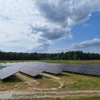 Solparken Tången där elen till elköpsavtalet produceras. Pressbild: Svea Solar