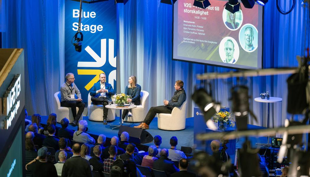 Scenprogrammet på Elmia Solar 2026 lockade en stor publik under alla tre mässdagar. Med innehåll anpassat till branschens olika intressenter – från installatörer och tekniska specialister till energibolag och beslutsfattare. Av:
Tommy Withfelt