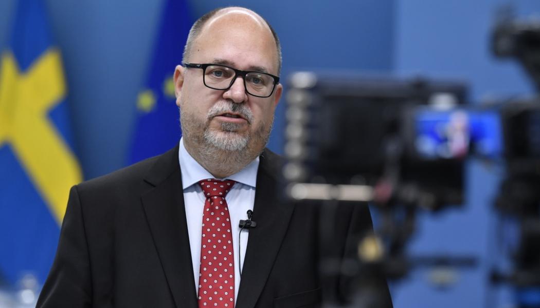 Jessica Gow/TT: Näringsminister Karl-Petter Thorwaldsson (S) föreslår åtgärder mot långa betalningstider. Arkivbild.