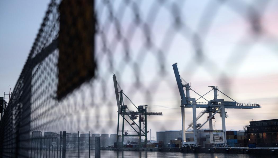 Jessica Gow/TT: Hamnarbetarförbundet lägger ett nytt varsel om blockad av ryska fartyg. Arkivbild.