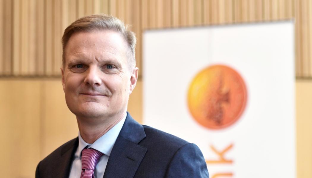 Duygu Getiren/TT: Jens Henriksson, Swedbanks vd och koncernchef, tycker att det är bra att FI nu granskar händelsen.