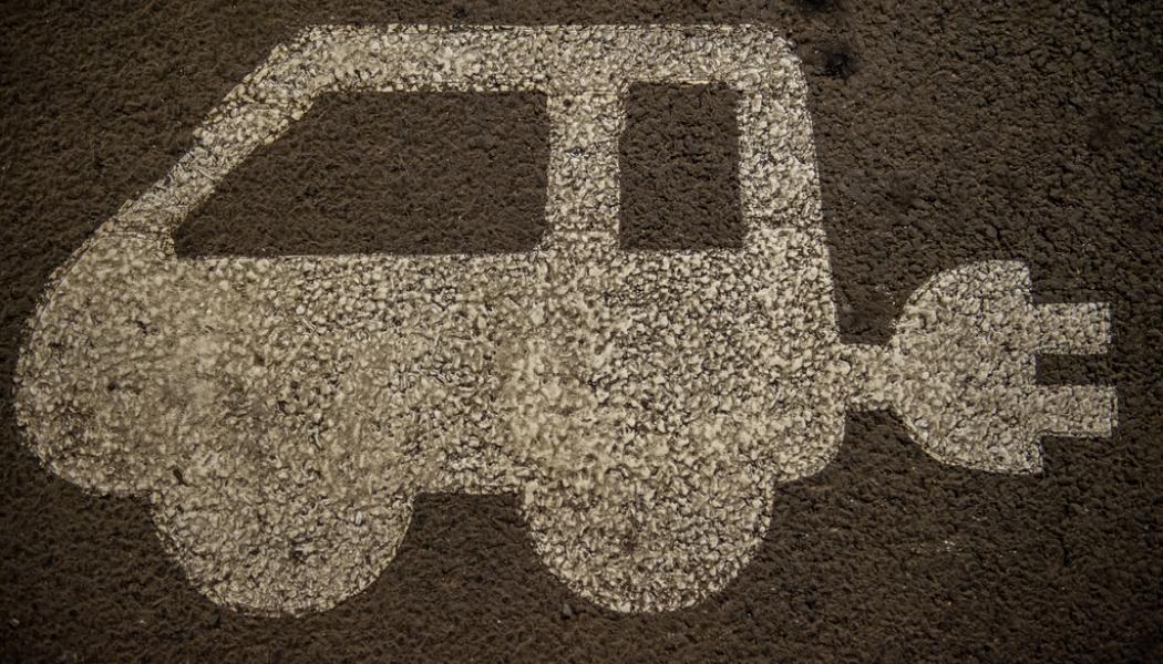 Annika Byrde/NTB/TT: Elbilsplats i ett p-garage i Oslo.