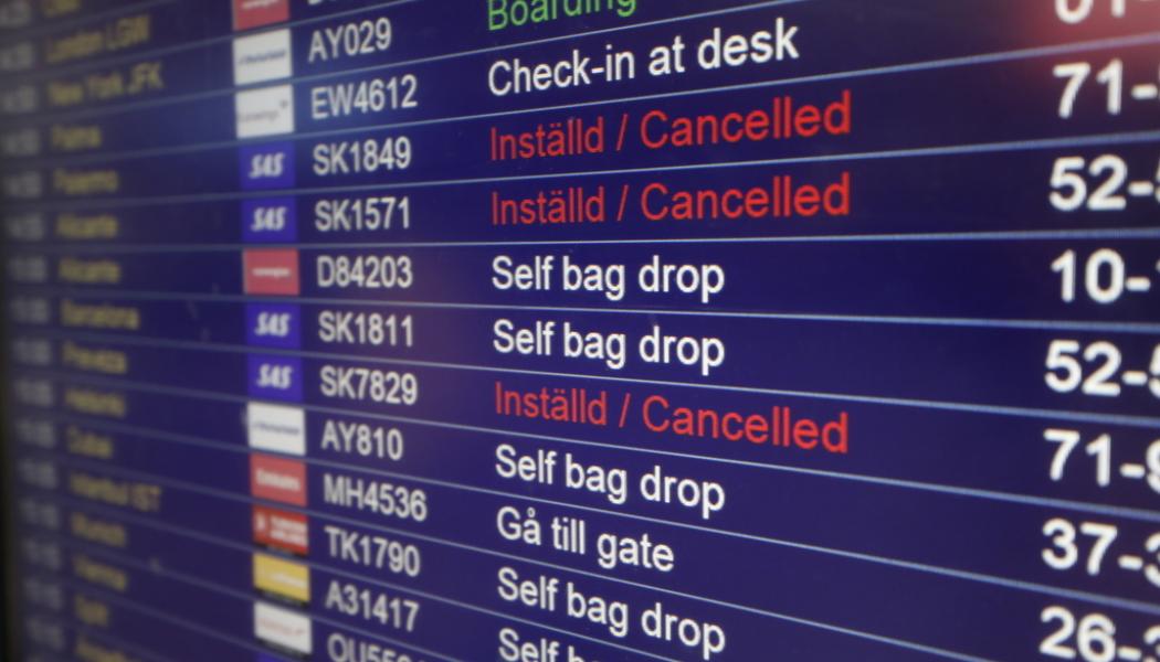 Ali Lorestani/TT: Inställda avgångar på Arlanda när 900 SAS-piloter går ut i strejk. Det handlar om mellan 200 och 250 plan dagligen, uppemot 30|000 passagerare berörs.