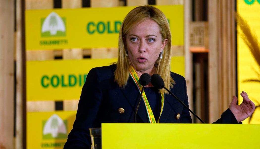 Luca Bruno/AP/TT: Giorgia Meloni, ledare för ytterhögerpartiet Italiens bröder, på lördagens jordbruksmässa i Milan.