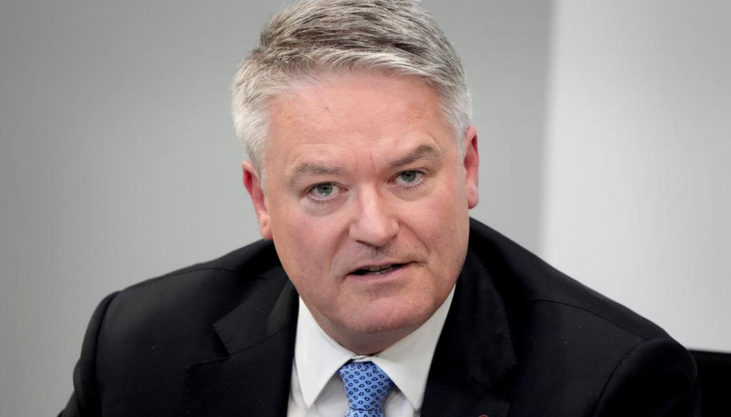 Michael Sohn AP/TT: OECD:s generalsekretare Mathias Cormann efterlyser fler räntehöjningar trots bankoro och risk för recession. Arkivbild