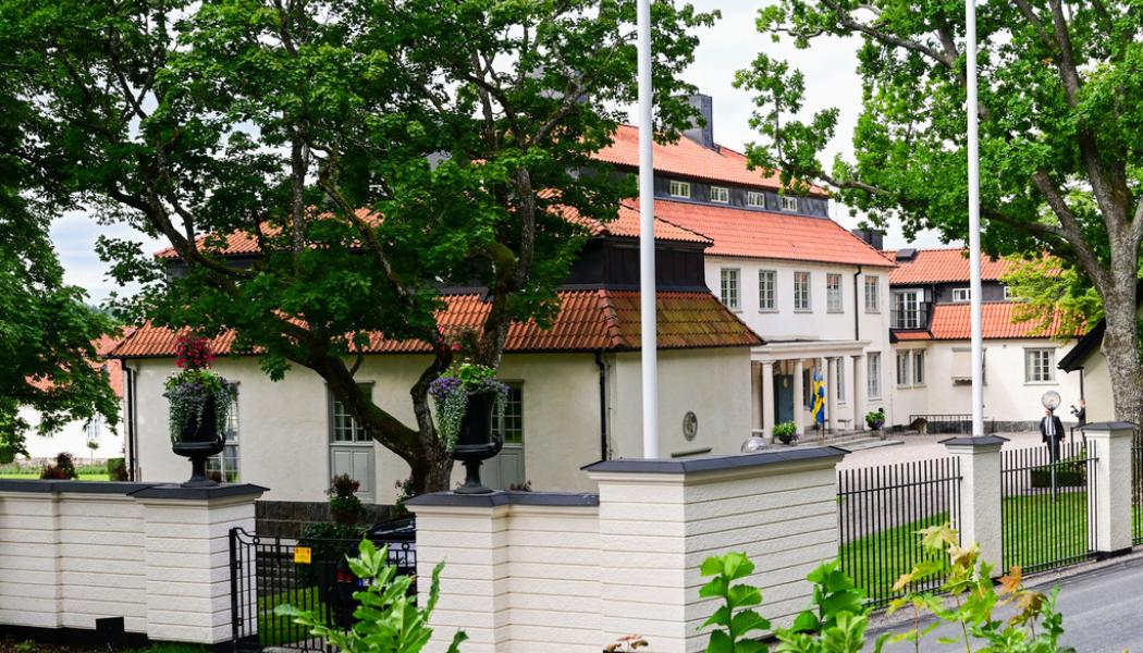 Jonas Ekströmer/TT: Arbetsmarknadens parter bjuds in till Harpsund, som är rekreationsbostad för den svenska statsministern. Arkivbild.
