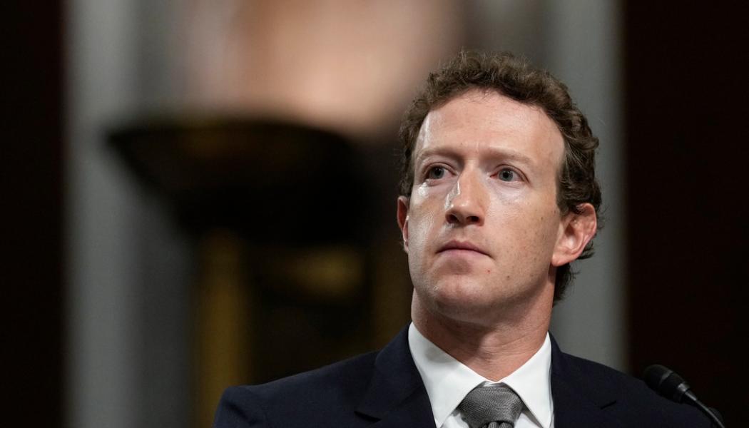 Susan Walsh/AP/TT: Metas vd Mark Zuckerberg är inte nöjd med EU:s avgiftsmodell för större plattformar. Arkivbild.