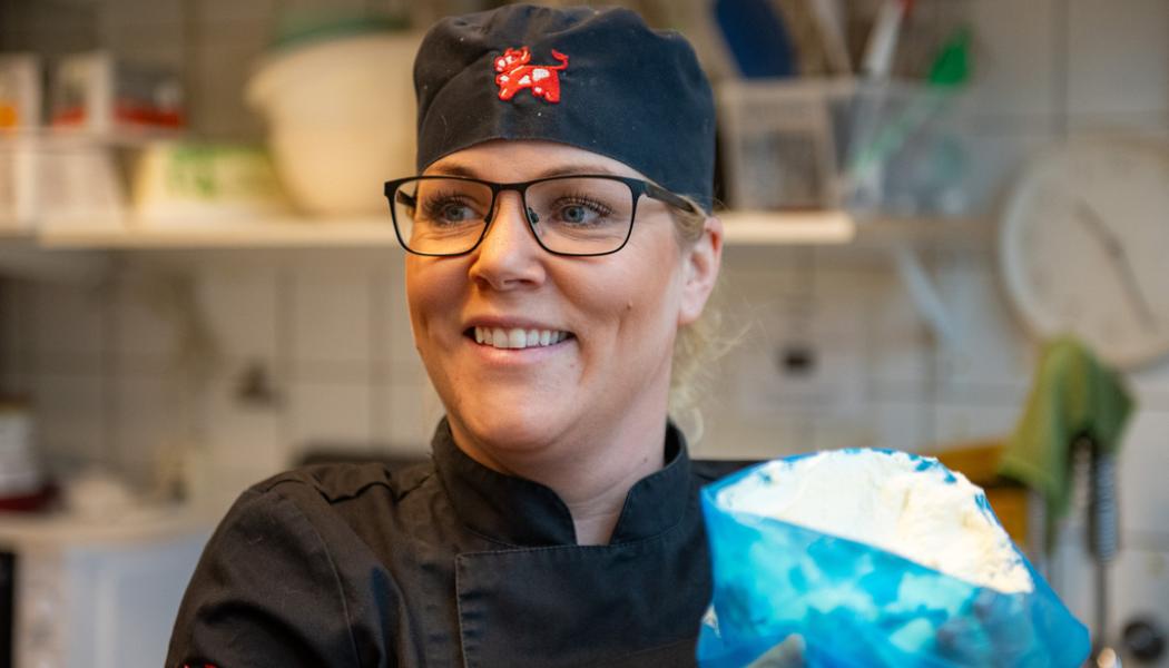 Samuel Steén/TT: Fettisdagen är en av de viktigaste dagarna på året menar Linda Kosterhed som äger av Kosterheds konditori i Solna.