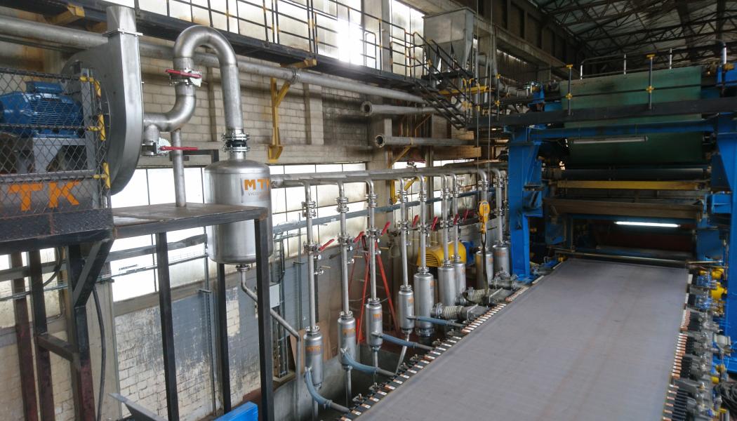Example of complete vacuum system rebuilding in low vacuum zone, with manually adjustable valves. Photo: Oradok MTK