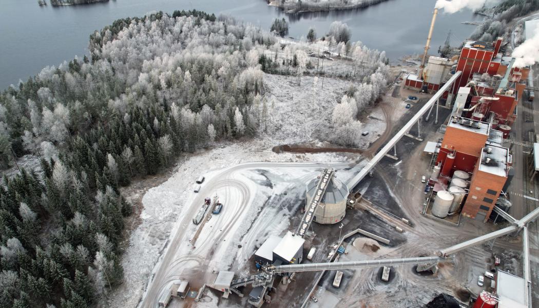 Stora Enso’s Heinola mill produces high-quality fluting, or corrugating medium, for the corrugated packaging industry, mainly for export markets.  Photo: Stora Enso