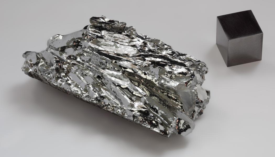 Germany is the largest user in the EU, classifying molybdenum in the highest risk “category 3” of the Germany Criticality List of strategic raw materials. Additionally, Canada’s critical minerals list also includes molybdenum.  Photo: Alchemist-HP/Wikimedia Commons