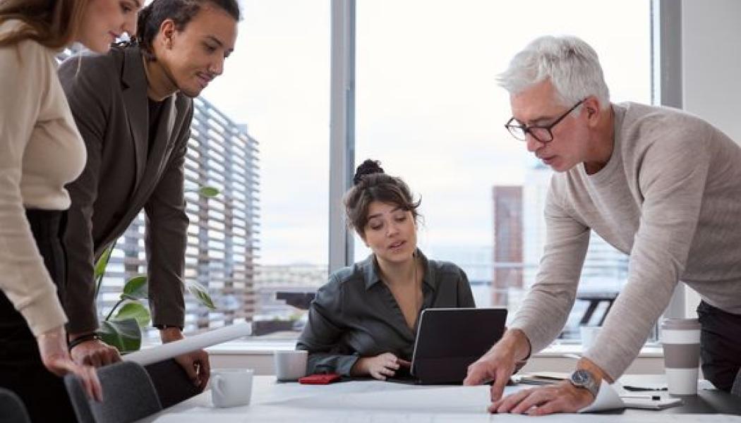 Ett centralt fokus för tillsynsinsatsen är att öka kunskapen om hur de olika rollerna i ett byggprojekt behöver samarbeta för att förebygga arbetsmiljörisker så tidigt som möjligt. Pressbild: Scandinav