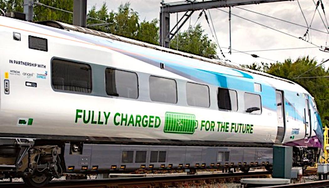 Inför järnvägens 200-årsjubileum arbetar Hitachi Rail tillsammans med Innovate UK och Birminghams universitet för att utveckla nästa generations batteriteknologi och säkerställa en rad lösningar som möter framtida kundbehov.  Foto: Hitachi Rail