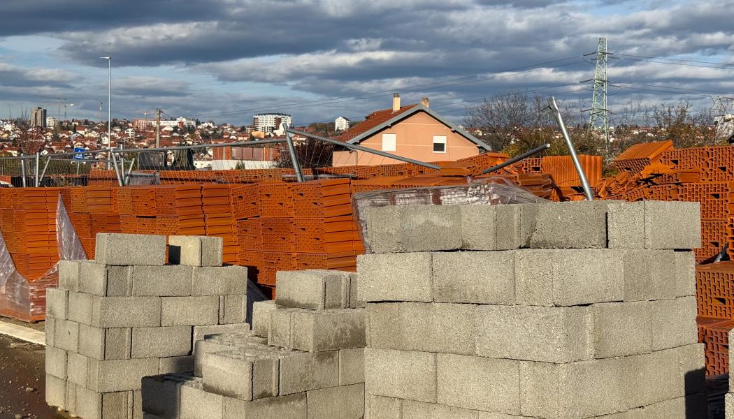Newly-produced concrete slabs await at a construction site. Producing and using new concrete accounts for as much as 9 percent of global carbon emissions. But reusing precast structural elements minimizes waste, reduces emissions and preserves value.
Tatiana Chekryzhova/Mostphotos