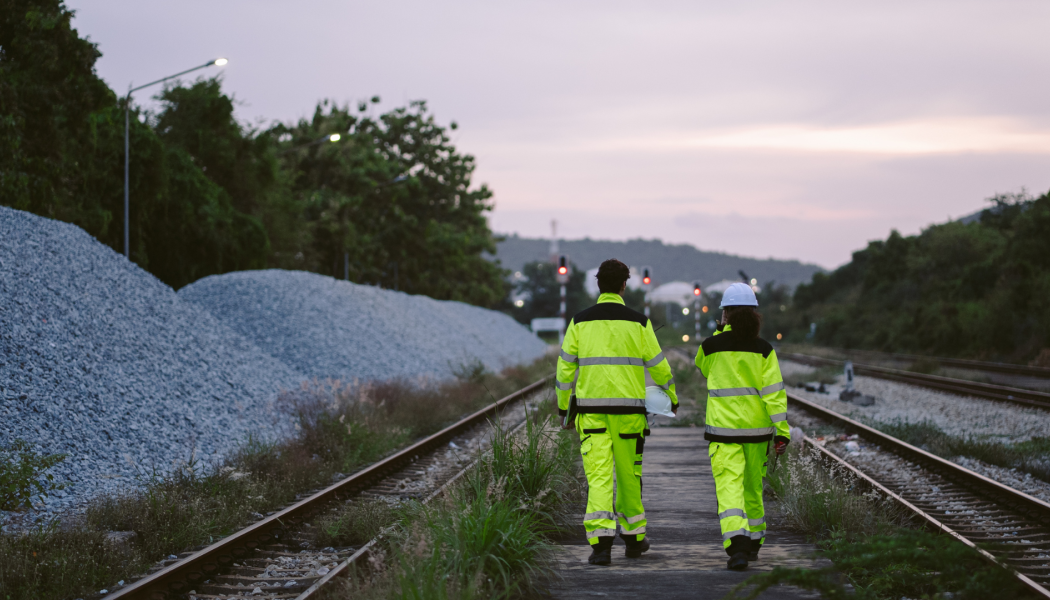 Konaktledningstekniker. Foto: Professionals Nord