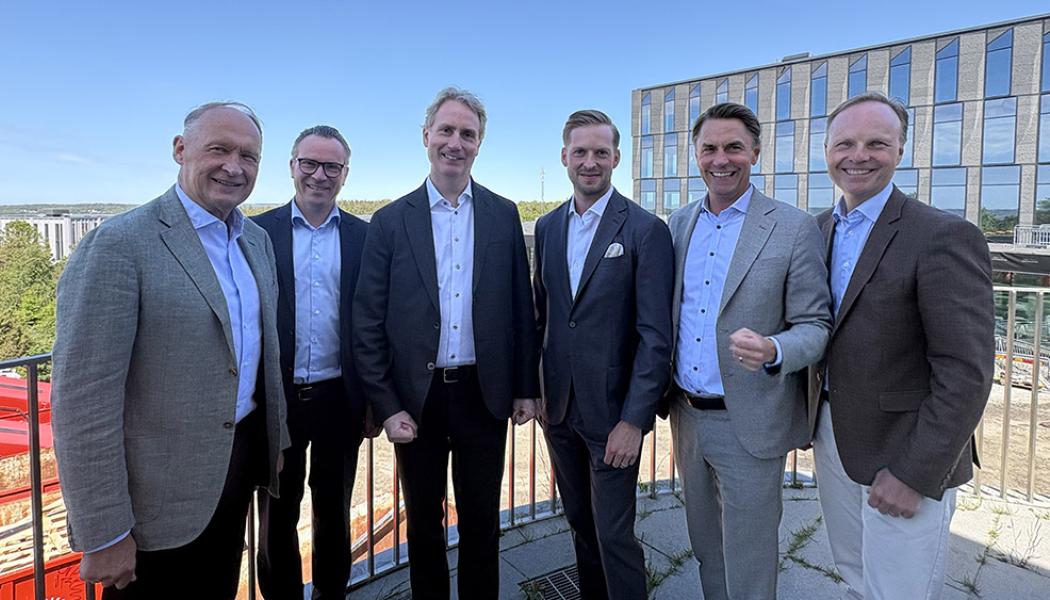 Joakim Hedin, styrelseordförande Bockasjö AB, Emil Engelbrektsson, chef fastighetsutveckling Balder, Erik Selin, styrelseordförande Balder AB, Lucas Flysjö, CFO Bockasjö AB, Jacob Torell, vd Next Step Group AB, Petter Hedihn , vd Bockasjö AB Foto: next stop